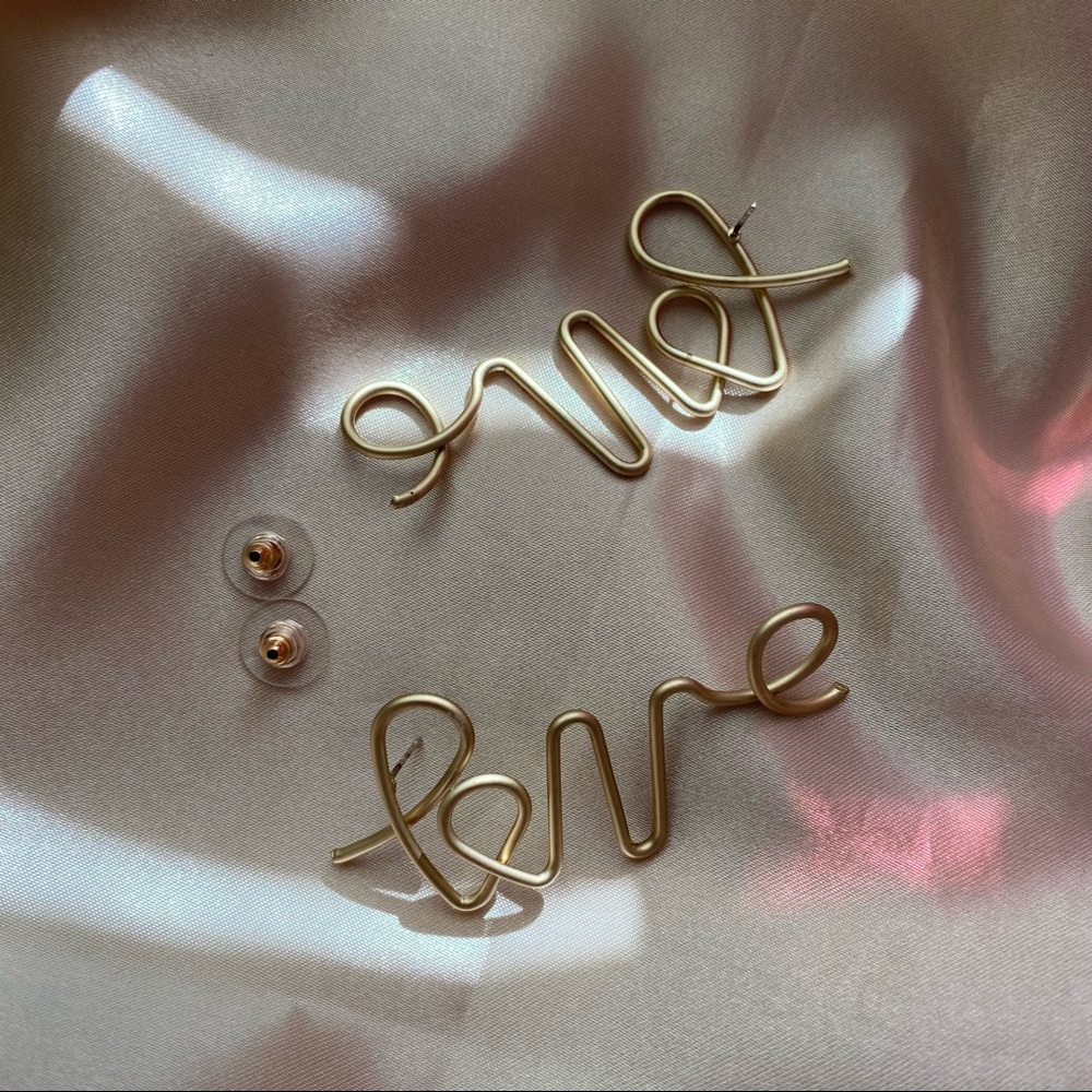 ❤️‍🔥𝕤𝕒𝕝𝕖❤️‍🔥 love earrings - Picture 8 of 8